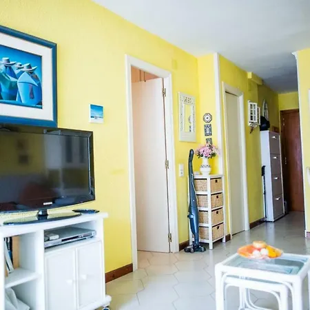 Acogedor Apartamento En Primera Linea De Playa Salou Esterno foto